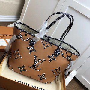 🎀LV 💖 fashion leopard shoulder bag